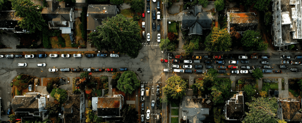 How_School_Parking_and_Traffic_Patterns_Influence_Home_Values_fce0a09e-6397-4c9d-a858-afd603f4d1e2_1